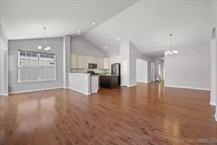 2648 Drexel Dr, Naperville, IL 60564 - Photo 19