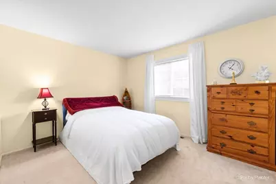 2819 Sun Valley Drive, Cary, IL 60013 - Photo 11