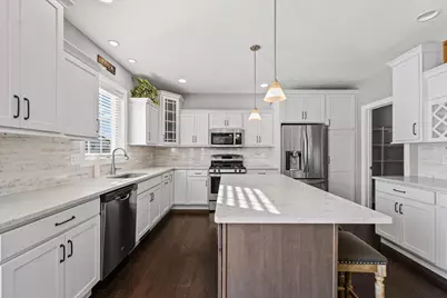 701 Country Ridge Drive, Mahomet, IL 61853 - Photo 9