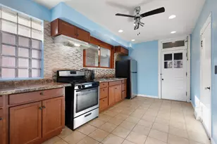 10416 S Sangamon St, Chicago, IL 60643 - Photo 9