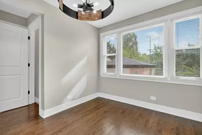 2601 W 98th Place, Evergreen Park, IL 60805 - Photo 15