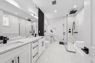 3576 W Wabansia Ave, Chicago, IL 60647 - Photo 23