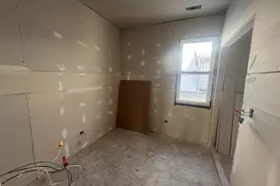 12409 S Green St, Calumet Park, IL 60827 - Photo 5