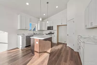 1514 Lilac Lane, Harvard, IL 60033 - Photo 11