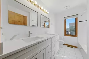 2487 Worthington Dr, Aurora, IL 60506 - Photo 19