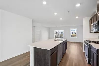 6520 Linden Trail #E, Wonder Lake, IL 60097 - Photo 7