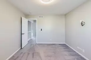 1450 Shaman Dr, Bolingbrook, IL 60490 - Photo 33