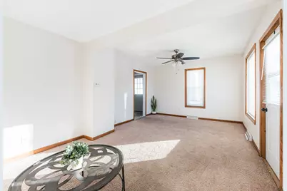 120 Sabin Street, Sycamore, IL 60178 - Photo 5