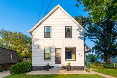 120 Sabin Street, Sycamore, IL 60178 - Photo 1