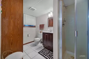 1306 W Byron Ave, Addison, IL 60101 - Photo 11