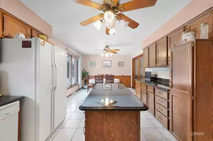 1306 W Byron Ave, Addison, IL 60101 - Photo 17