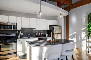 2300 W Wabansia Ave, Chicago, IL 60647 - Photo 11