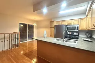 1142 Inverrary Ln, Deerfield, IL 60015 - Photo 3