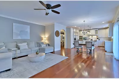 145 N Walnut Street, Elmhurst, IL 60126 - Photo 23