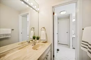 898 Bridlegate Ln, Northfield, IL 60093 - Photo 23