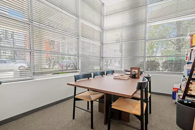 330 W Grand Avenue #1204, Chicago, IL 60654 - Photo 19