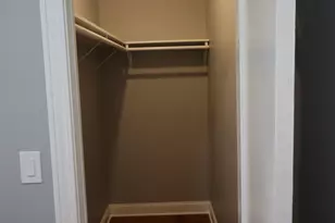 4120 W Gladys Ave, Chicago, IL 60624 - Photo 15