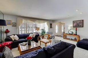 16827 Parkside Ave, South Holland, IL 60473 - Photo 3