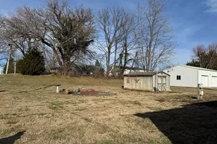 15 Pecan St, Alto Pass, IL 62905 - Photo 5