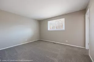 1053 S Finley Rd, Lombard, IL 60148 - Photo 17