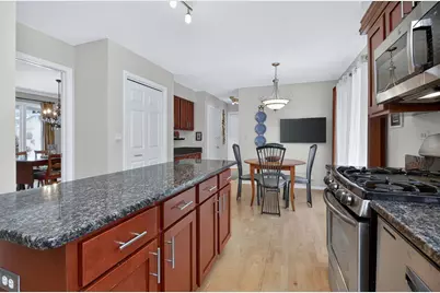 111 W 17th Street, Lombard, IL 60148 - Photo 11