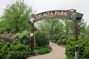 111 W 17th St, Lombard, IL 60148 - Photo 29