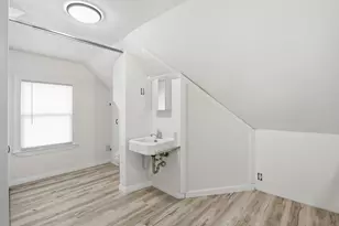 2350 38th St, Rock Island, IL 61201 - Photo 11