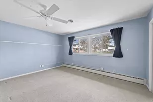 605 S James St, Champaign, IL 61821 - Photo 21