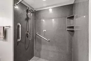 605 S James St, Champaign, IL 61821 - Photo 27