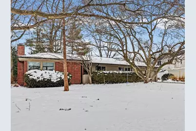 605 S James Street, Champaign, IL 61821 - Photo 1