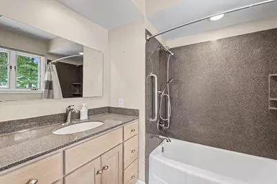 605 S James Street, Champaign, IL 61821 - Photo 25