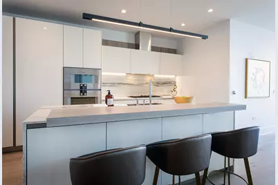 363 E Wacker Drive #6403, Chicago, IL 60601 - Photo 9