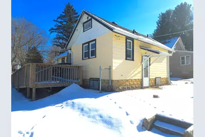 313 S Westmoreland Avenue, Rockford, IL 61102 - Photo 3