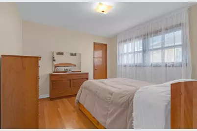 4501 N Osage Avenue, Norridge, IL 60706 - Photo 7