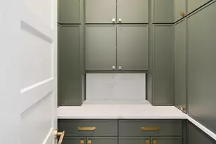 1544 Linden Cir, Lemont, IL 60439 - Photo 23