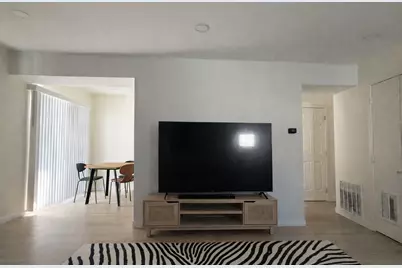 463 Kennedy Place, Vernon Hills, IL 60061 - Photo 7