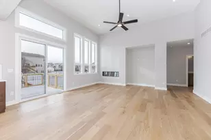 5303 Finlen Ln, Bloomington, IL 61705 - Photo 9