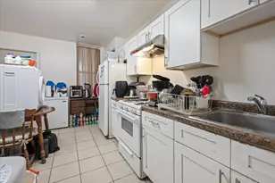 934 W 35th Pl, Chicago, IL 60609 - Photo 13