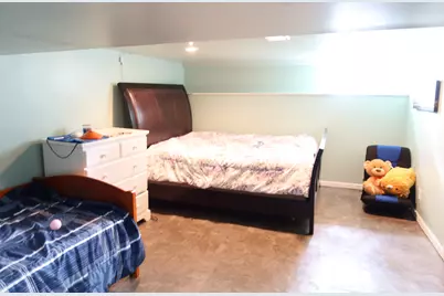 [Address not provided], La Grange, IL 60525 - Photo 11