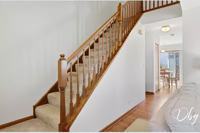 7 E Dahlia Lane, Round Lake Beach, IL 60073 - Photo 3