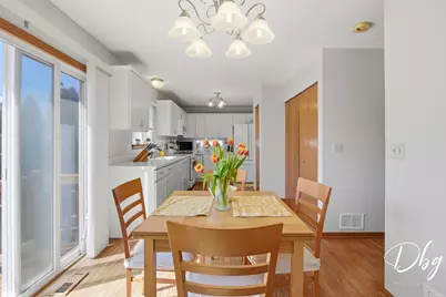 7 E Dahlia Lane, Round Lake Beach, IL 60073 - Photo 21