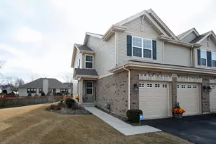 2084 Canyon Creek Ct, Aurora, IL 60503 - Photo 1