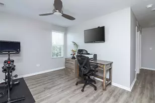 2084 Canyon Creek Ct, Aurora, IL 60503 - Photo 13