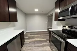 1360 Brook St, Saint Charles, IL 60174 - Photo 5