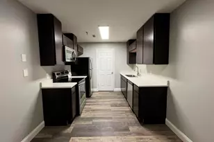 1360 Brook St, Saint Charles, IL 60174 - Photo 3