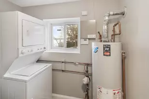 3312 W Lake Shore Dr, Wonder Lake, IL 60097 - Photo 23