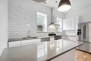 446 N Aberdeen St, Chicago, IL 60642 - Photo 3