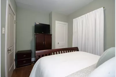 2614 Euclid Avenue, Berwyn, IL 60402 - Photo 11