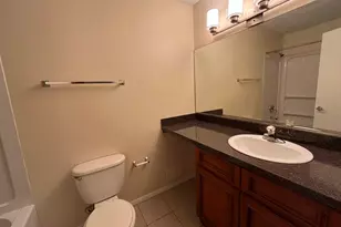 1350 Brook St, Saint Charles, IL 60174 - Photo 7