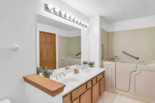 15 S Conway Ct, South Elgin, IL 60177 - Photo 33